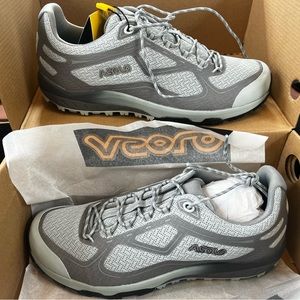 Asolo Flyer Hiking Trail shoes Women’s Size 8 New In Box